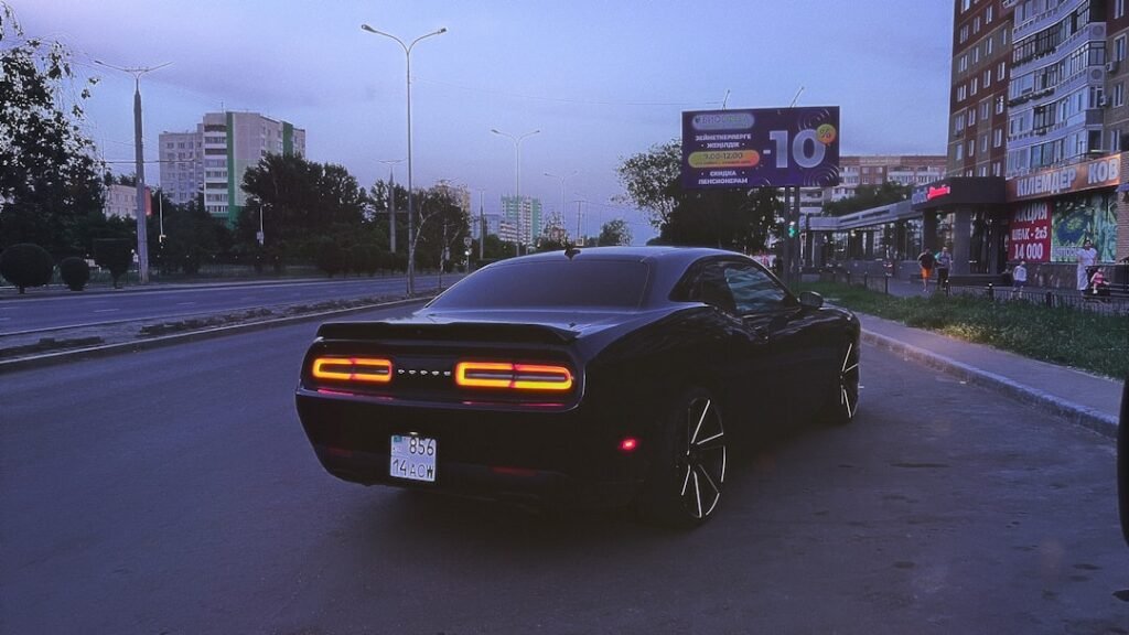 découvrez les enjeux urbains contemporains et les solutions innovantes pour relever les défis des villes modernes.